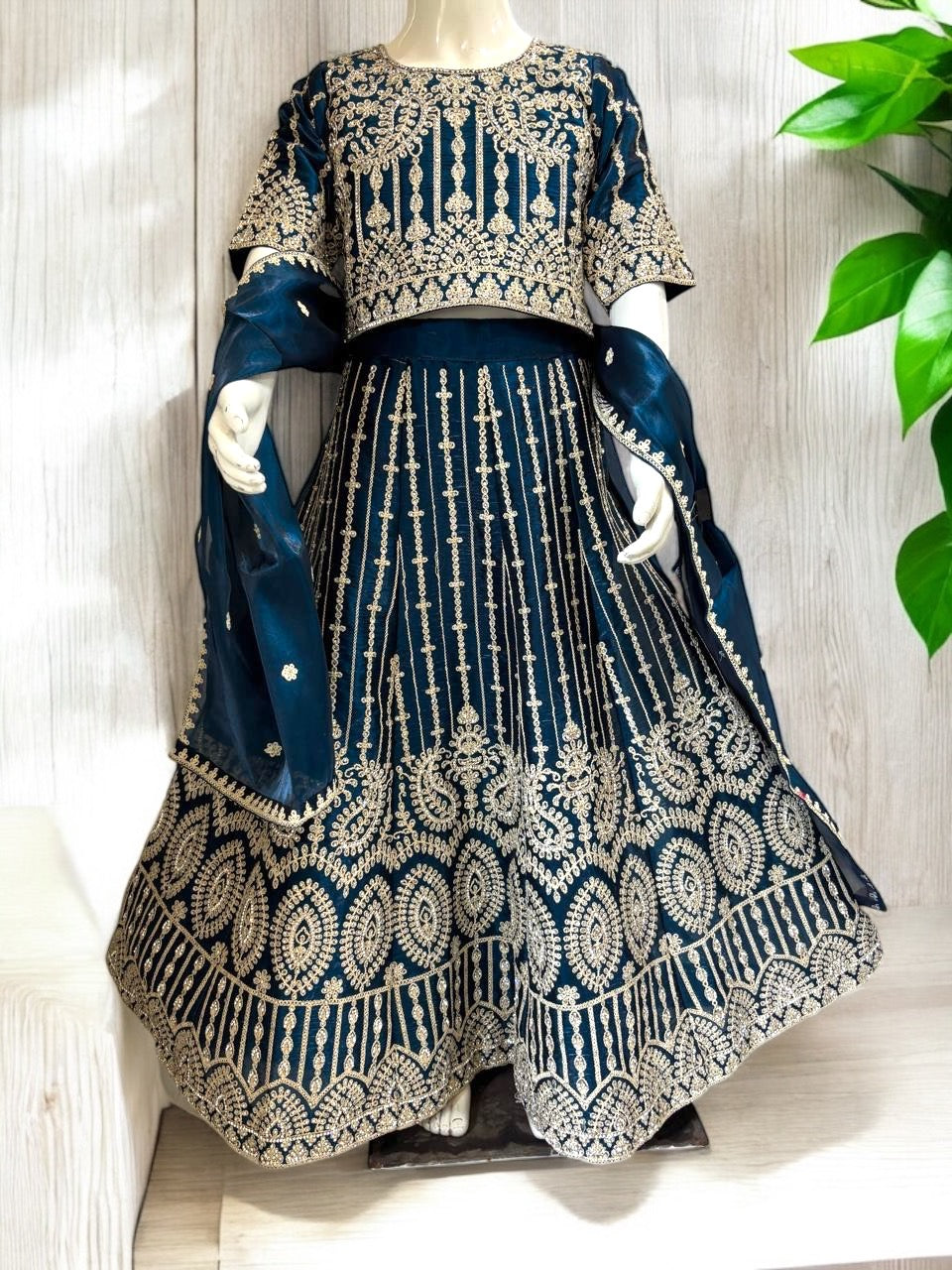 Royal Radiace Kids Lehanga = sm = 3547 Rama