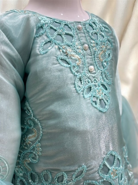 Zohra Cut Work Kurti Set = sm = 1832