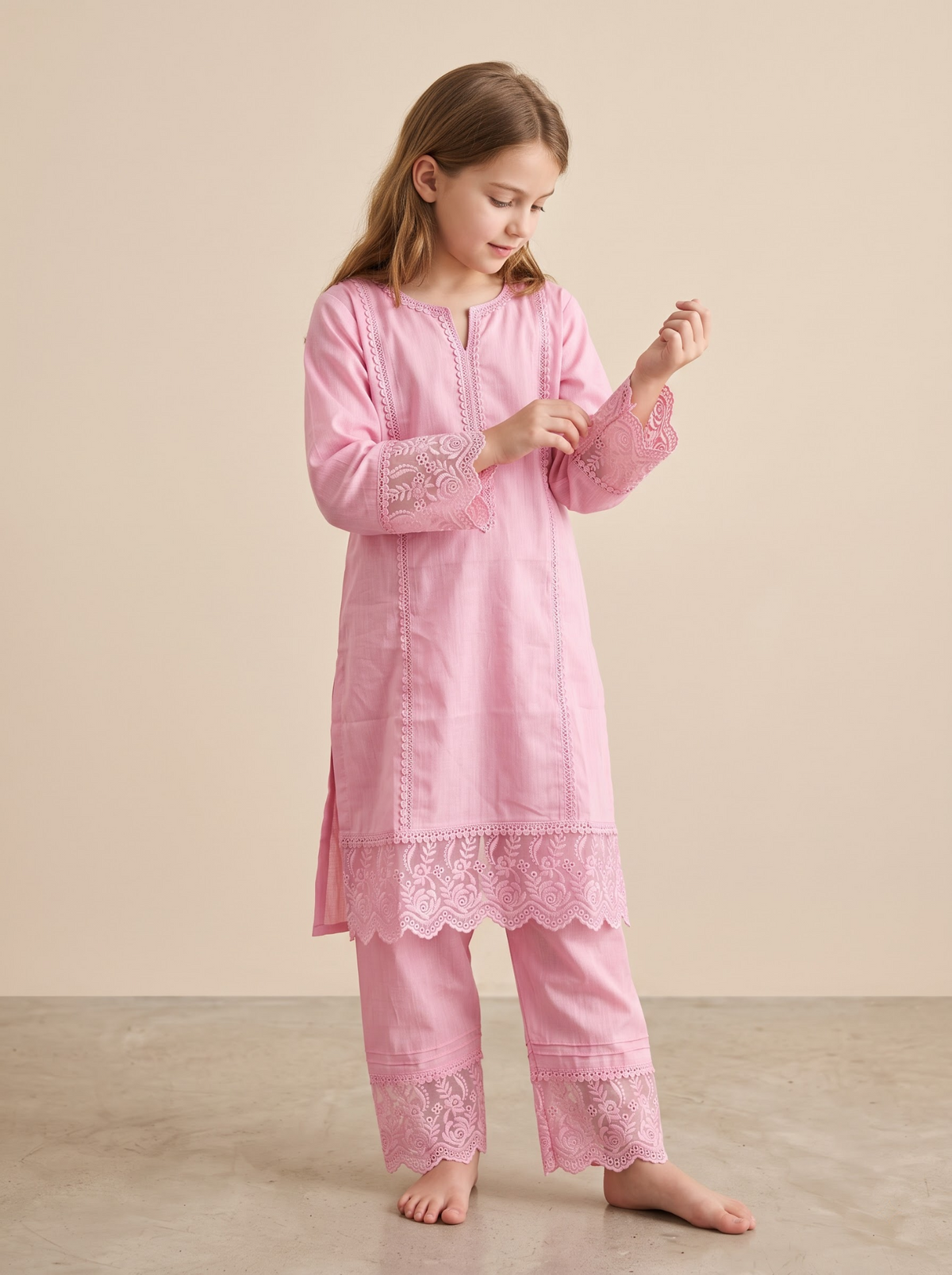 Girls pink cotton lace work set 1771 Pink front pose
