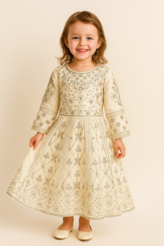 Georgette Bids Work Gown 5402 Cream