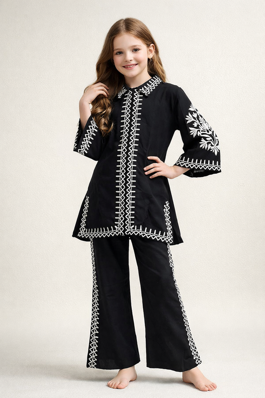 Cotton Embroidery Cord Set 1324 Black