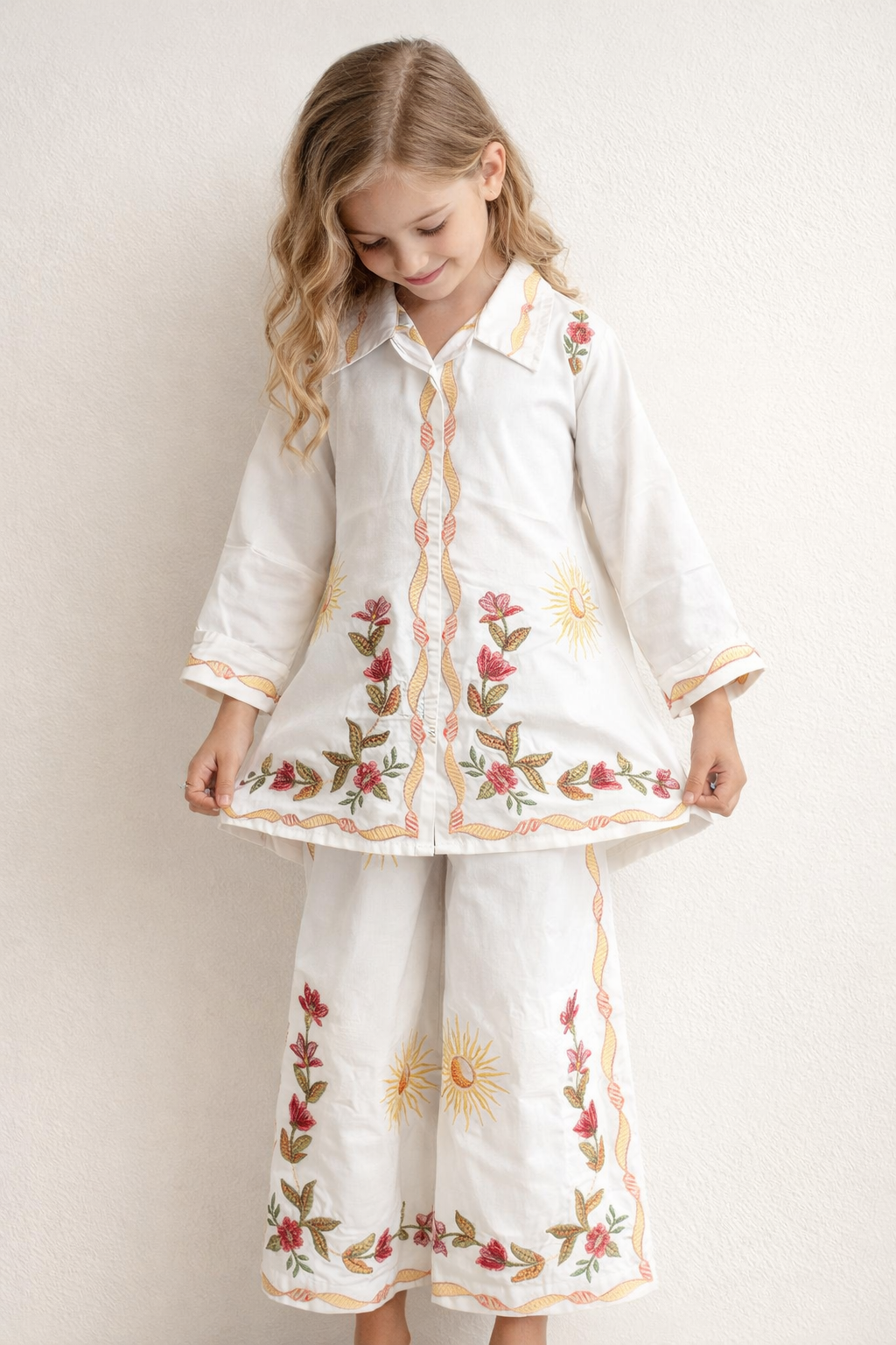 Cotton Embroidery Cord Set 1510 White