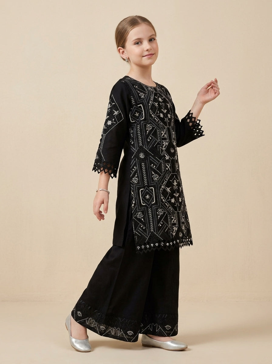 Georgette Embroidery Kurti Set 1566 Black