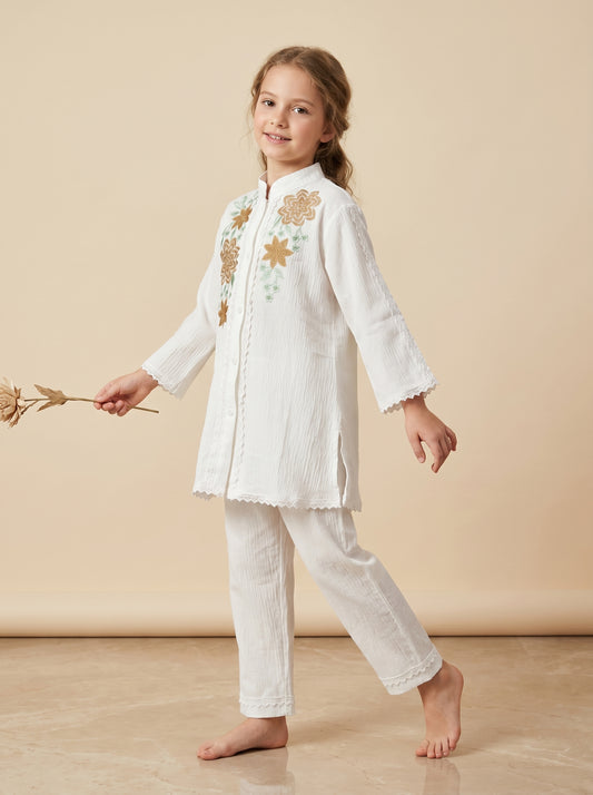 Cotton Embroidery Cord Set 1598 White
