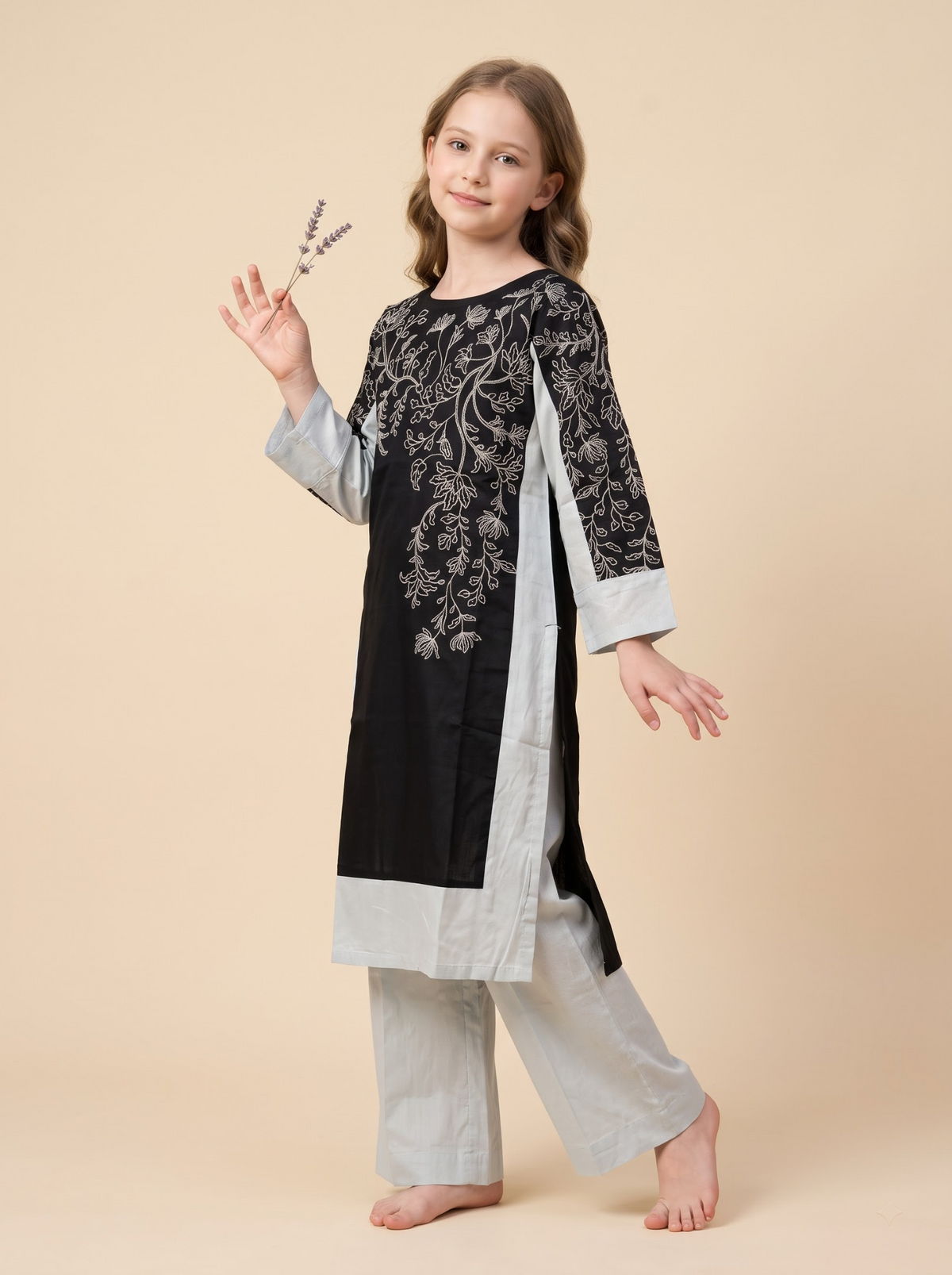 Green embroidered cotton kurti set for girls