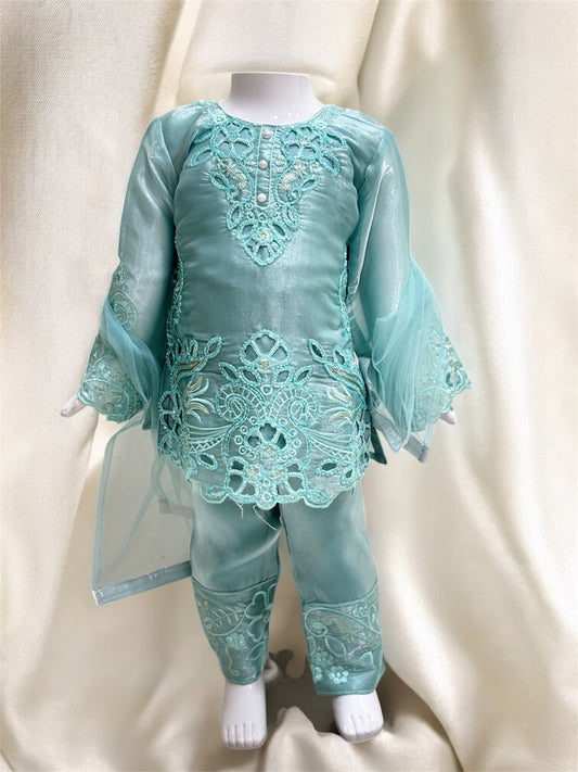 Zohra Cut Work Kurti Set = sm = 1832